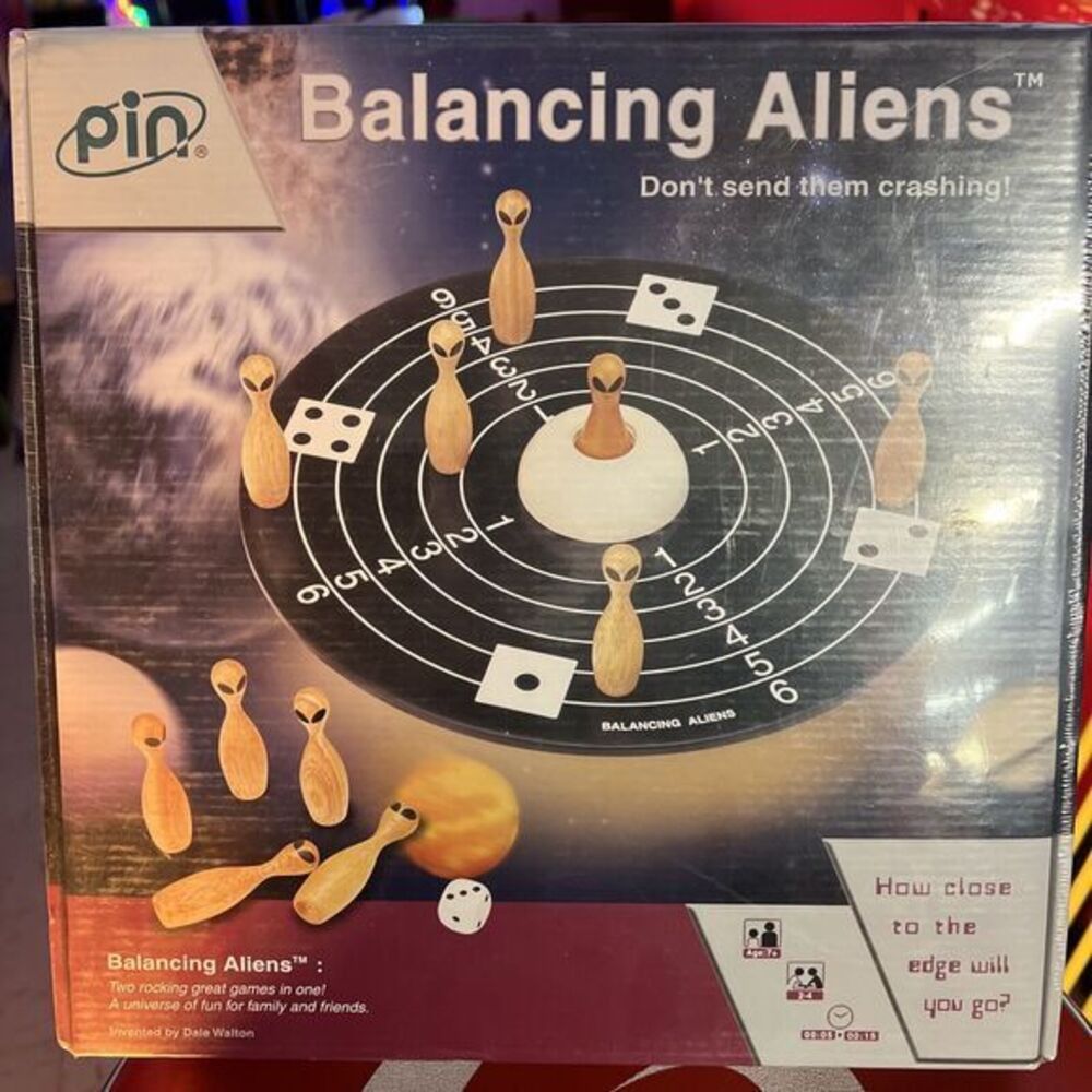 NIB Factory sealed Board Game Balancing‎ Aliens Box SW (VG/New)